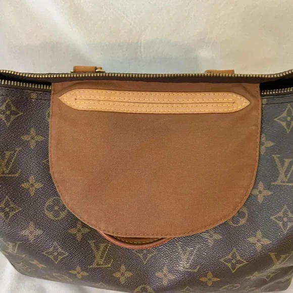 LV Speedy Monogram 30 - Picture 9 of 10